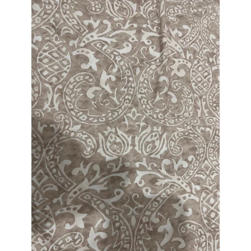 ATHLETA Quarter Zip Athletic Top Tan Cream Damask Print Striped Made In US Sz M - Picture 8 of 8